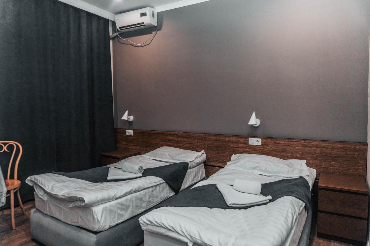 Hotel Жомарт Aktobe Zewnętrze zdjęcie
